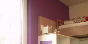 Kinderzimmer Regal.JPG