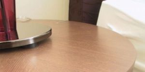 Tischdetail Entwurf Buero Pfaff.JPG